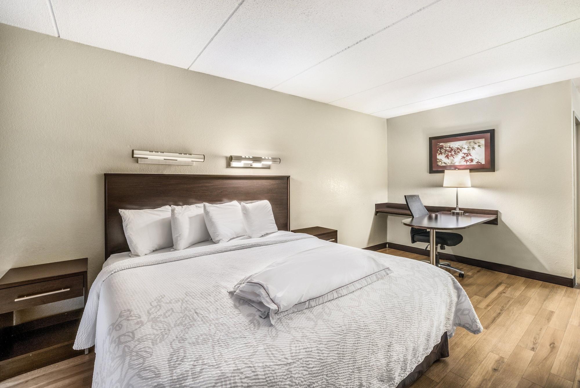 Red Roof Inn Plus+ Boston - Woburn/ Burlington Екстериор снимка